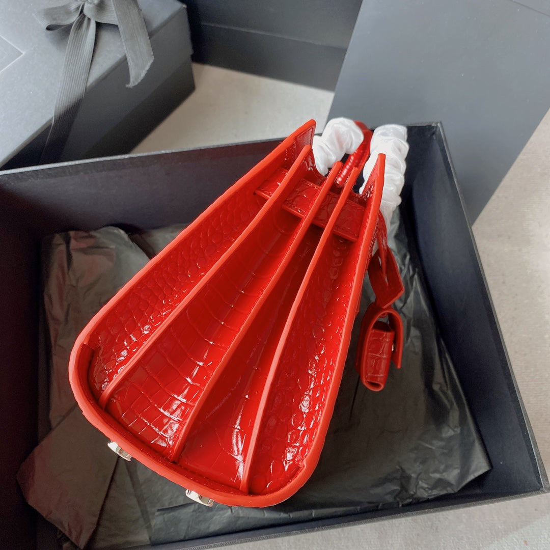 BOLSO NANO SAC DE JOUR YSL - Imagen 3