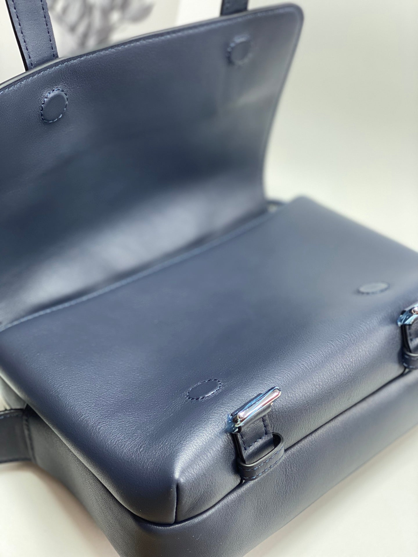 Bolso Military Messenger LOEWE - Imagen 8