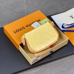 Bolso Mini Pochette Accessoires LOUIS VUITTON