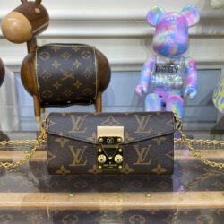 Bolso Bitsy Pouch LOUIS VUITTON