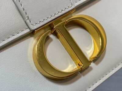 Bolso 30 Montaigne East-West con cadena Dior - Imagen 6