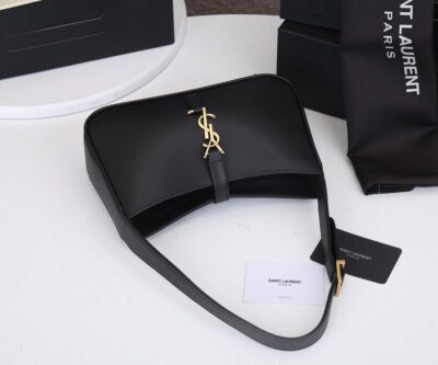 Bolso Hobo Le 5 à 7 YSL - Imagen 3