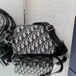 Pochette con bandolera DIOR