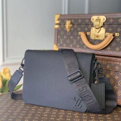 Cartera Fastline con bandolera Louis Vuitton