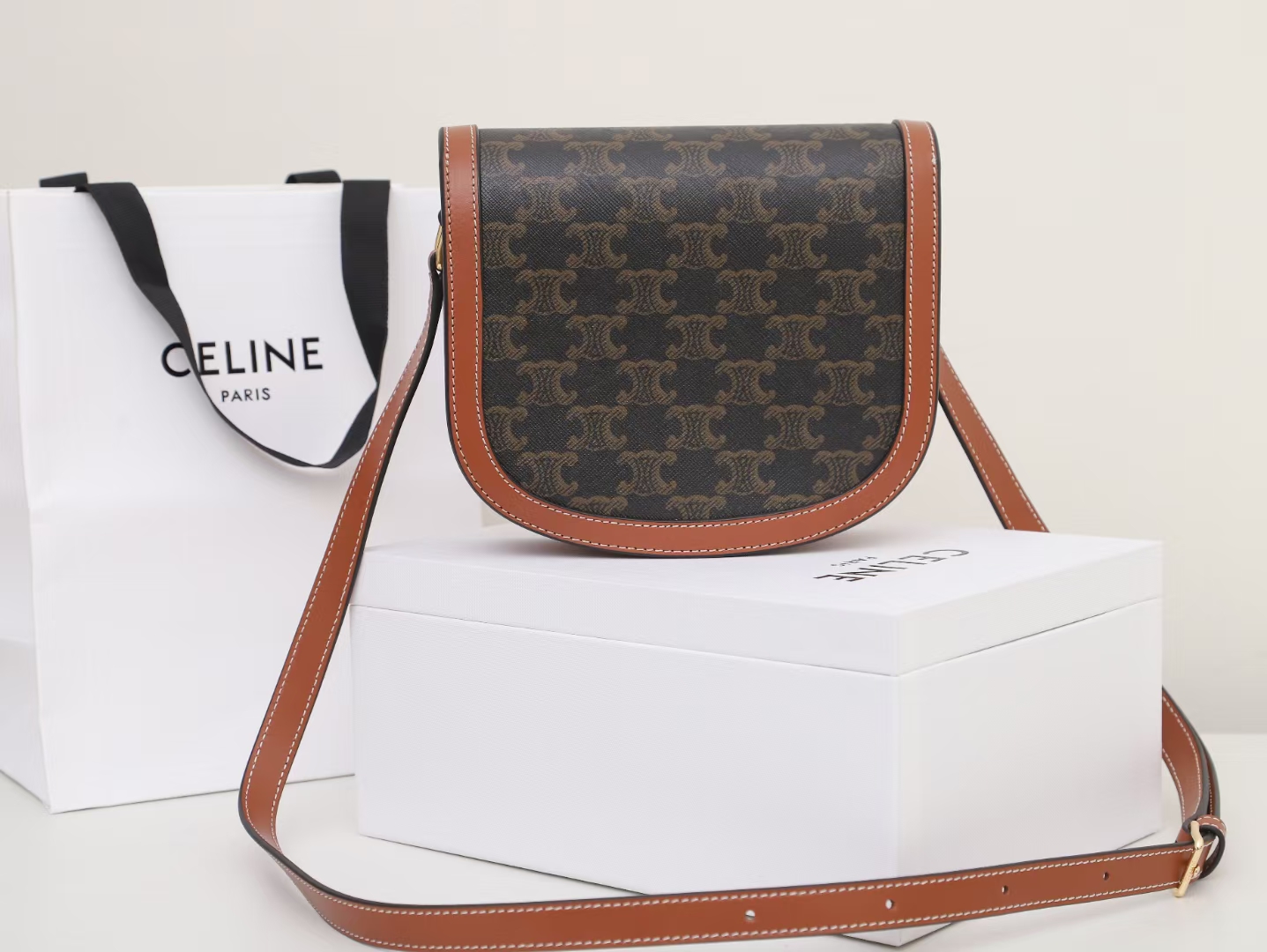Bolso Besace Pequeño Celine - Imagen 5
