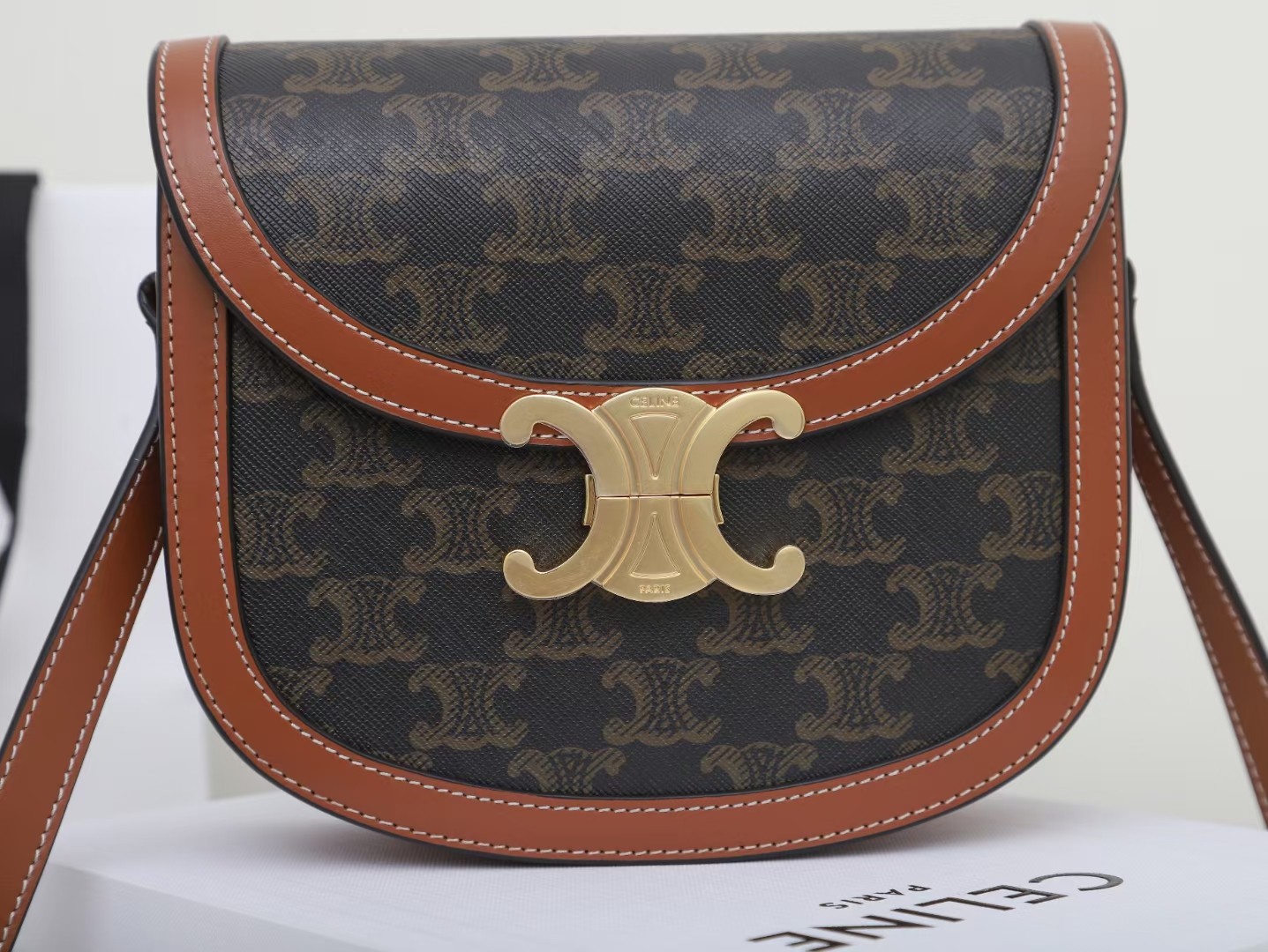 Bolso Besace Pequeño Celine - Imagen 2