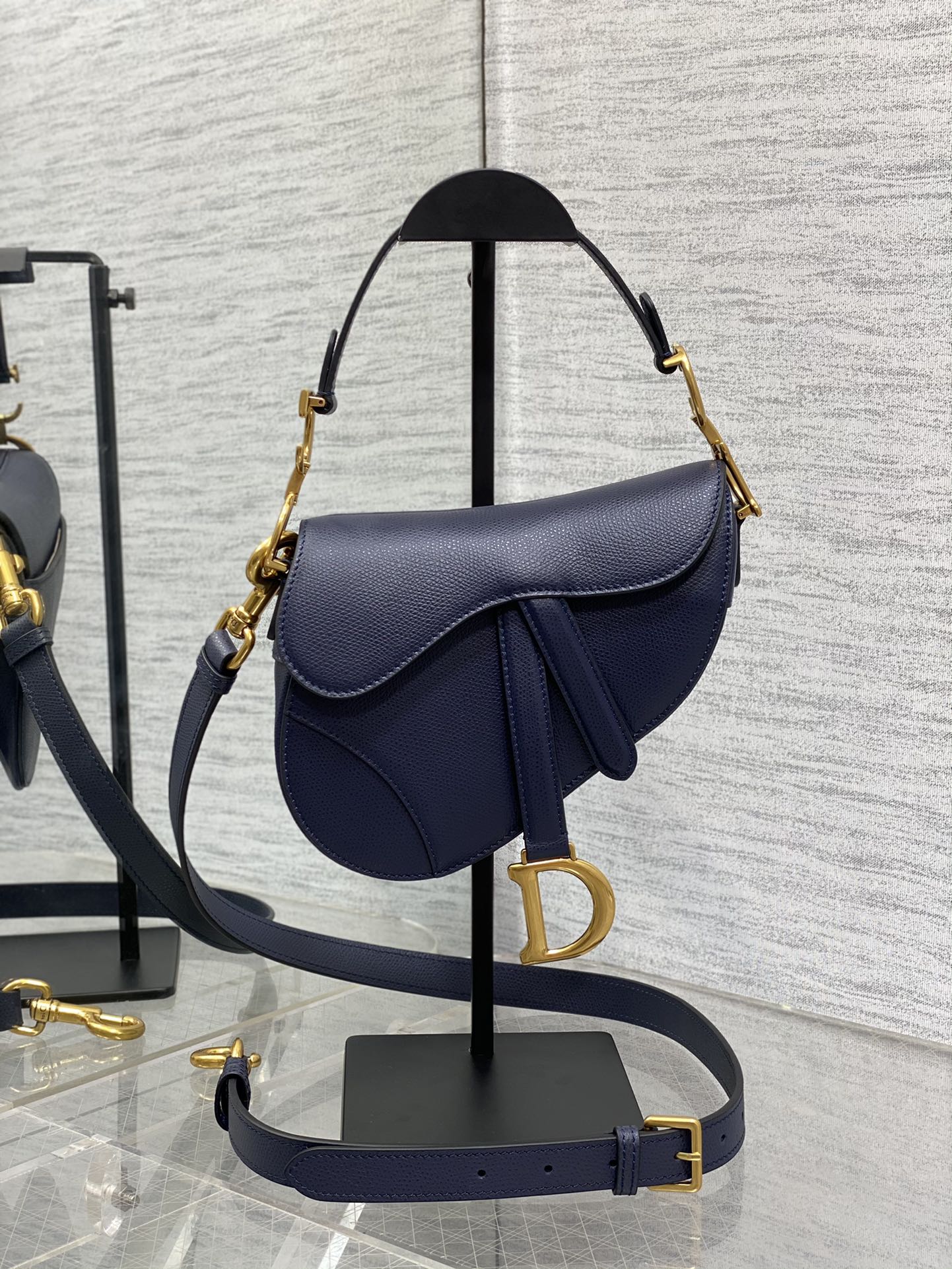 Bolso mini Saddle con bandolera Dior