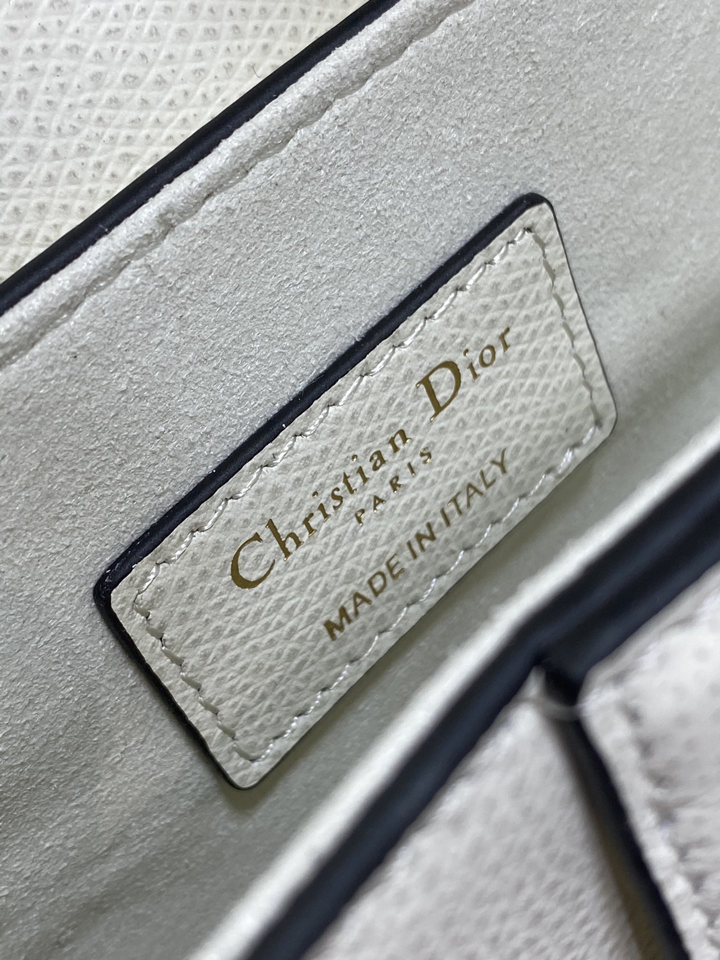 Bolso mini Saddle con bandolera Dior - Imagen 9