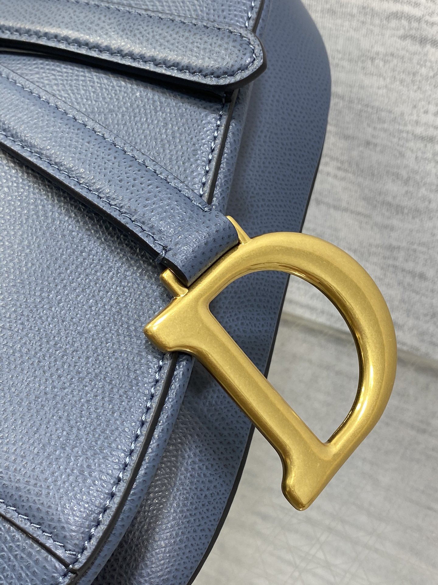 Bolso Saddle con bandolera Dior - Imagen 5
