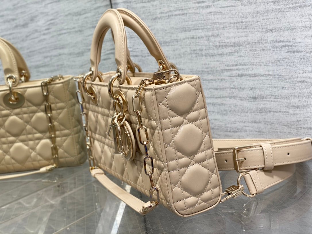 Bolso mediano Lady D-Joy Dior - Imagen 4