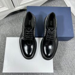 Zapato Derby con logo DIOR