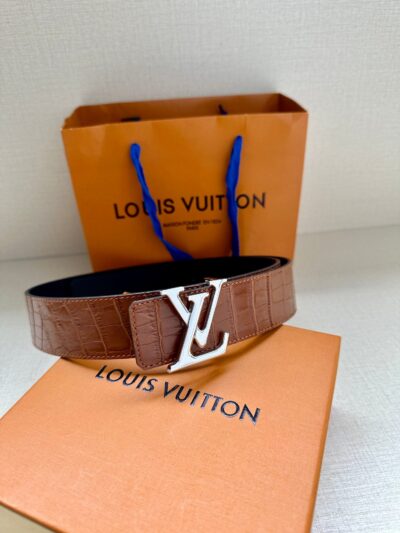 Cinturón Reversible LV Initials LOUIS VUITTON