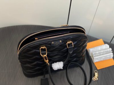 Bolso Alma PM Louis Vuitton - Imagen 6