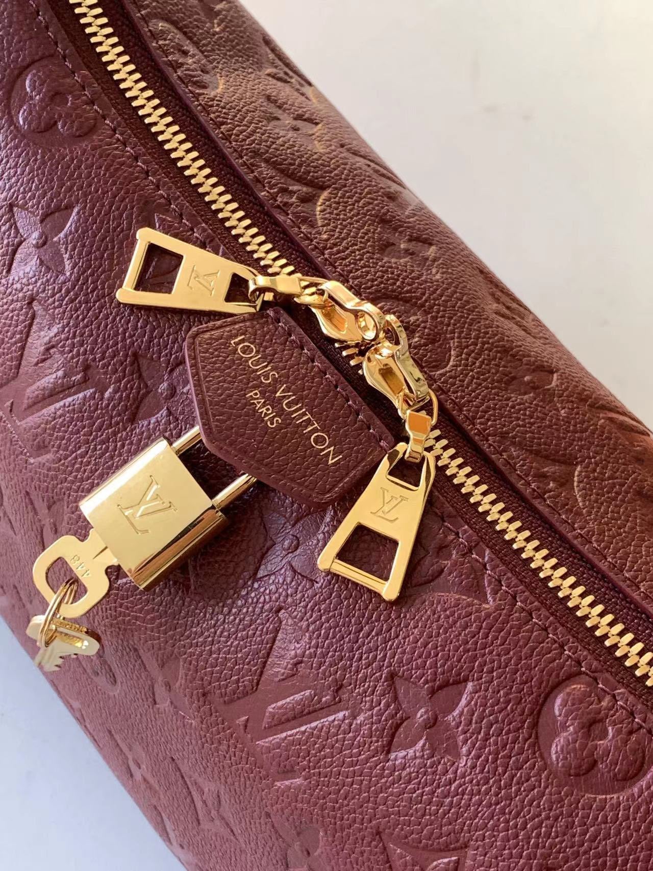 Bolso Sac Sport Louis Vuitton - Imagen 3