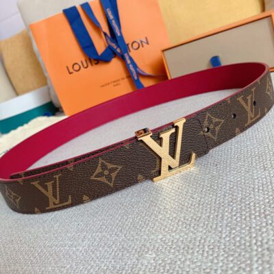 Cinturón reversible LV Initials LOUIS VUITTON - Imagen 3