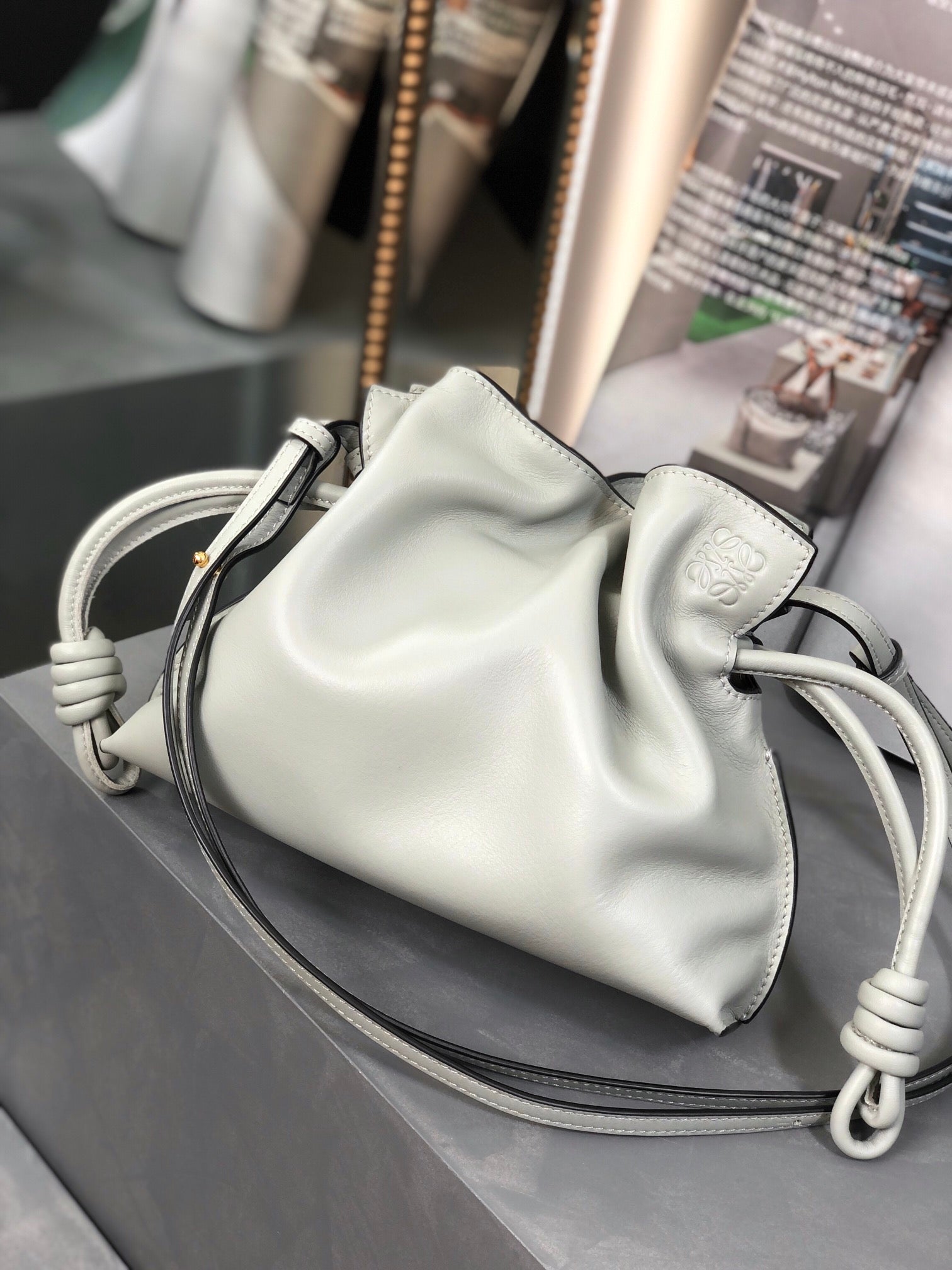 Bolso Flamenco Clutch mini LOEWE - Imagen 3