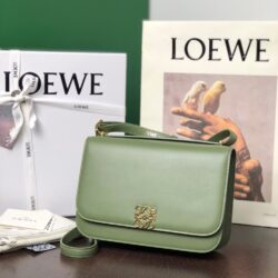 Bolso Goya en piel LOEWE