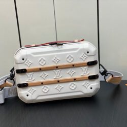 Bolso Future Trunk  Louis Vuitton