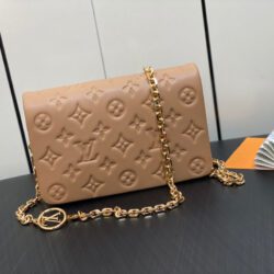 Cartera de mano Coussin  Louis Vuitton