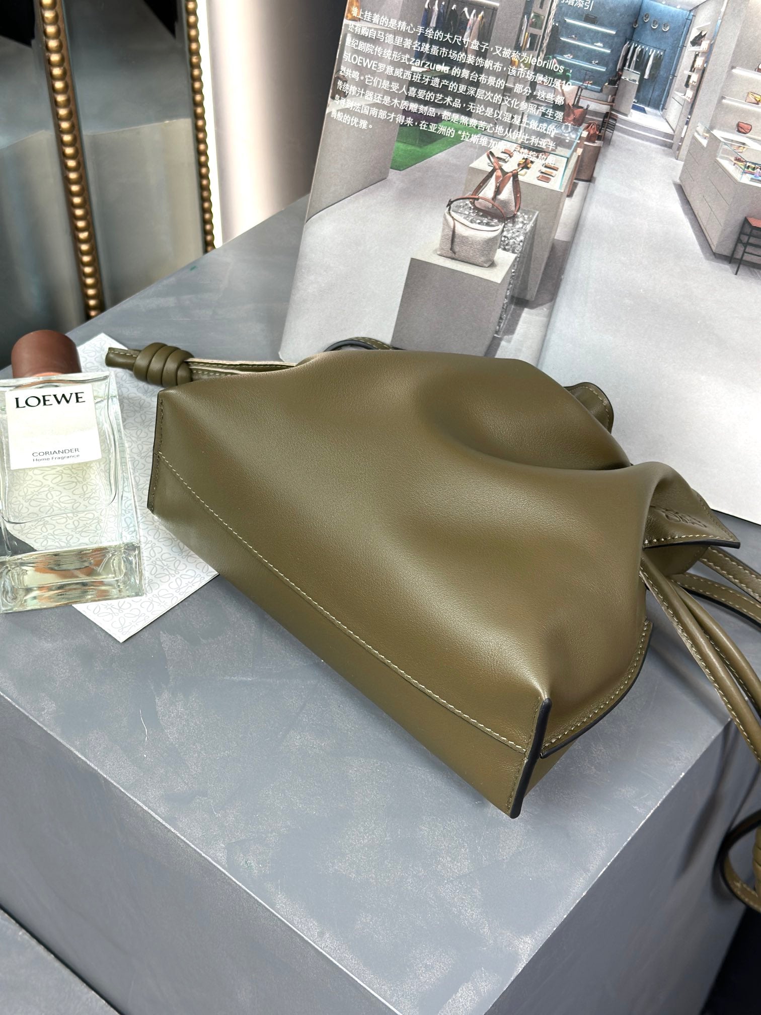 Bolso Flamenco Clutch mini LOEWE - Imagen 7