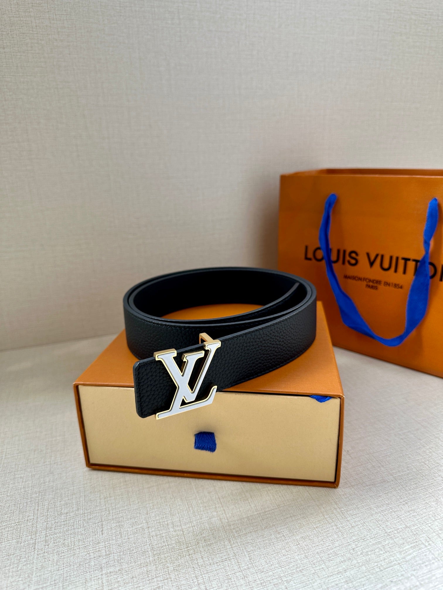 Cinturón LV Initiales LOUIS VUITTON - Imagen 3