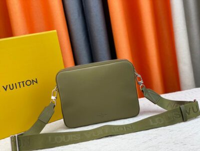 Cartera Fastline con bandolera Louis Vuitton - Imagen 6