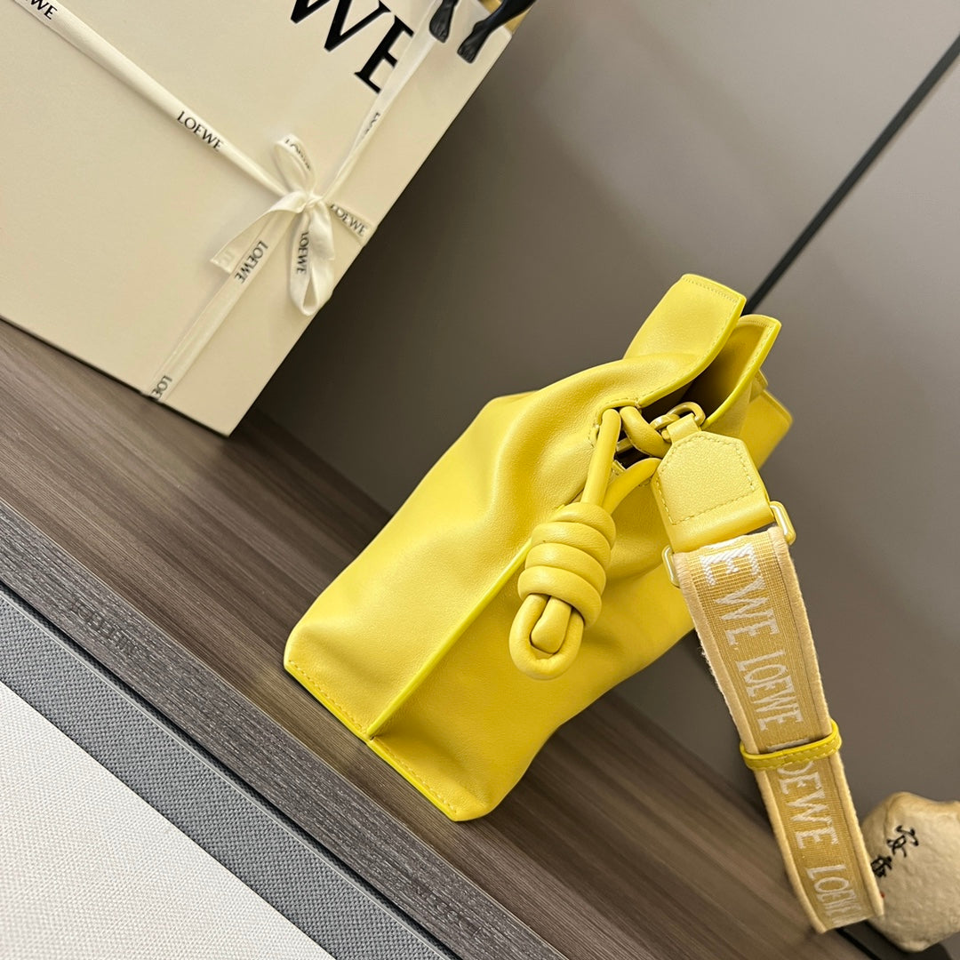 Bolso Flamenco Clutch LOEWE - Imagen 6