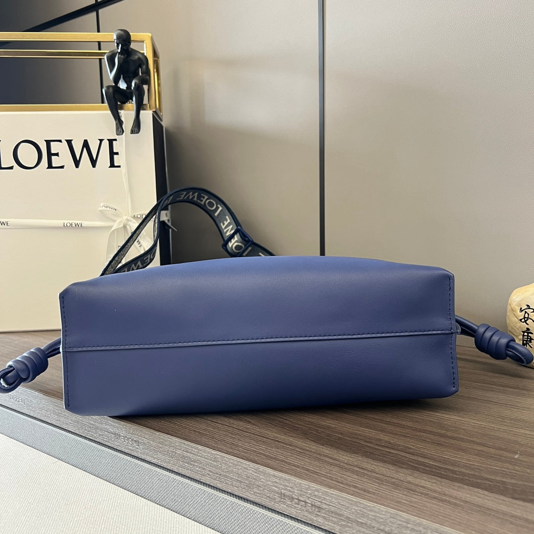 Bolso Flamenco Clutch LOEWE - Imagen 2