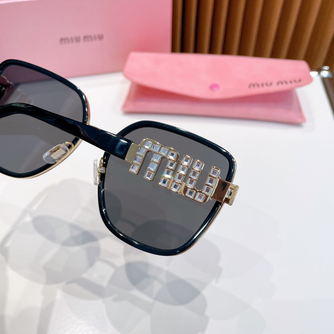 Gafas de sol cuadradas MIU MIU - Imagen 3