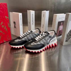 Loubishark CHRISTIAN LOUBOUTIN