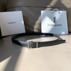 Cinturón de hebilla cuadrada YSL