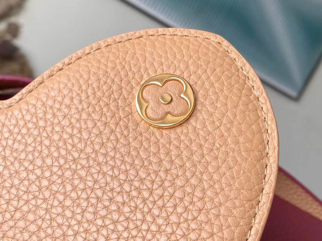 BOLSO CAPUCINES BB Louis Vuitton - Imagen 7