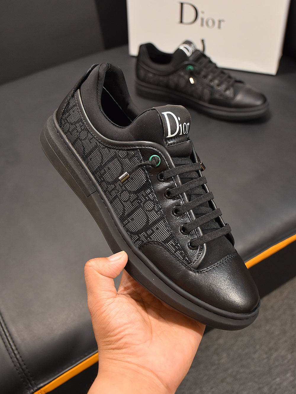 Sneaker caña baja DIOR - Imagen 2