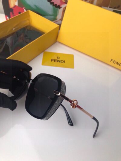 Gafas de sol cuadradas FENDI - Imagen 2