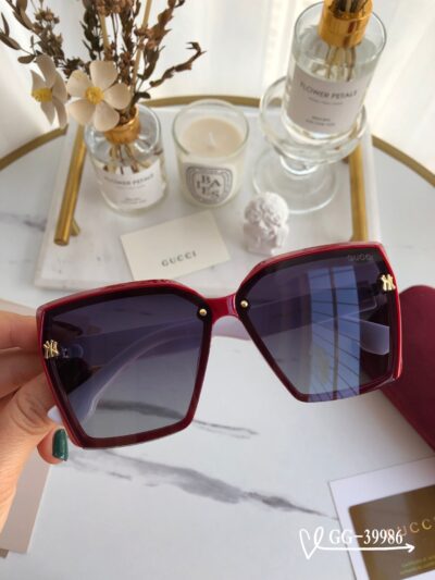 Gafas de sol cuadradas GUCCI x NEW ERA