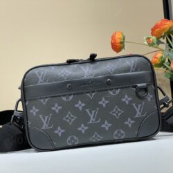 Bolso Messenger Alpha Louis Vuitton
