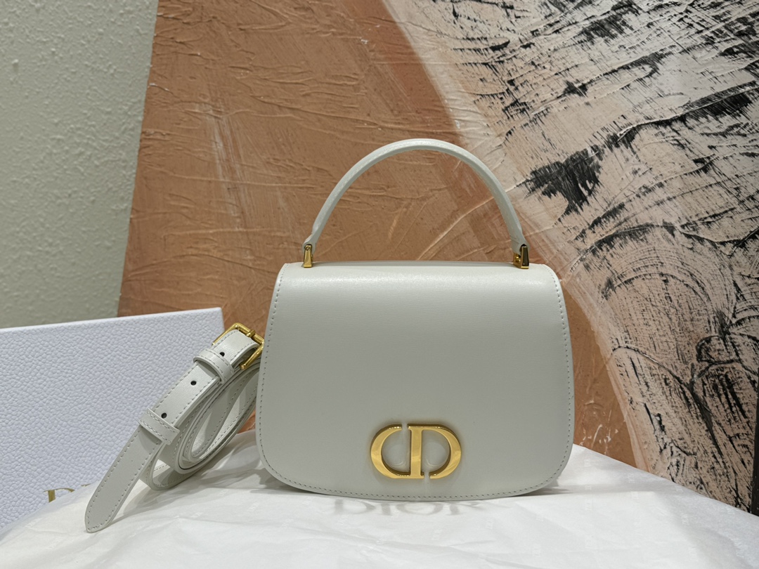 Bolso mediano 30 Montaigne Avenue Top Handle Dior