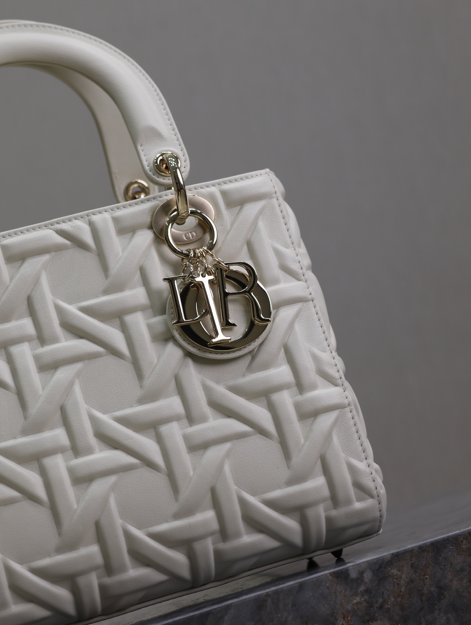 Bolso mediano Lady Dior - Imagen 3