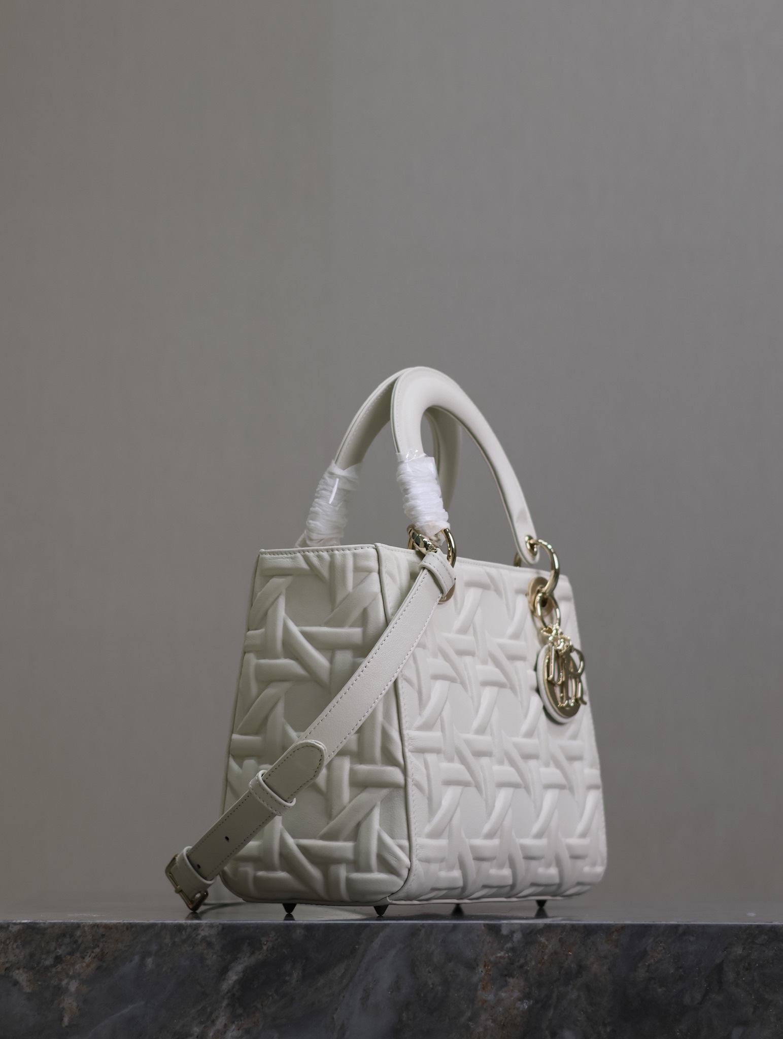 Bolso mediano Lady Dior - Imagen 2