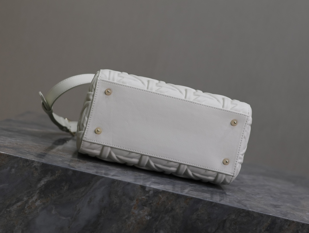 Bolso mediano Lady Dior - Imagen 5