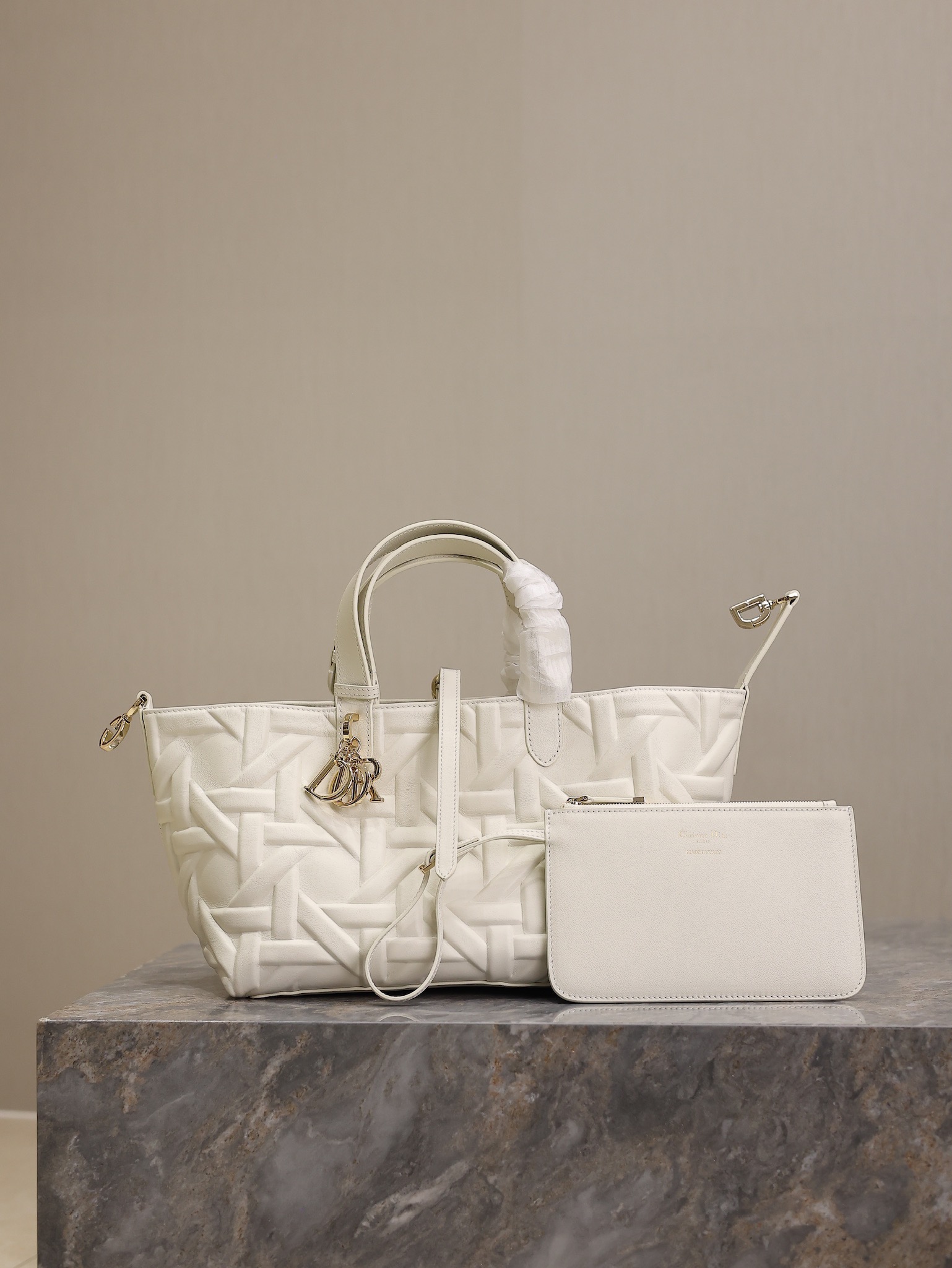 Bolso mediano Dior Toujours - Imagen 2