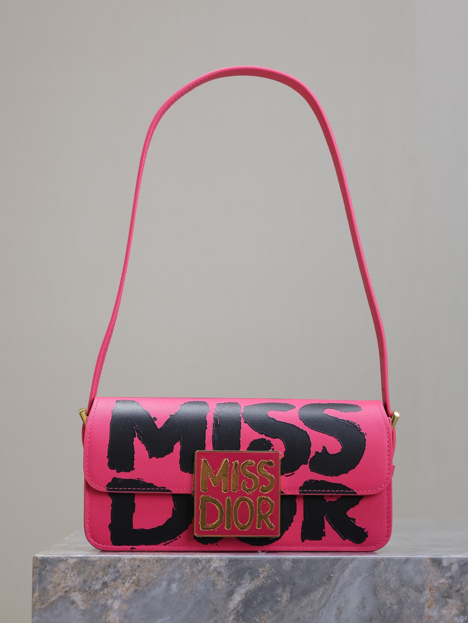 Bolso Miss Dior con solapa