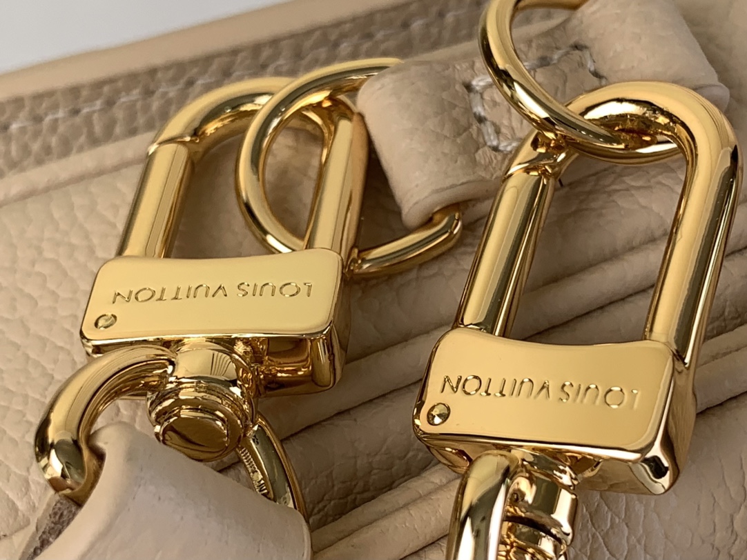 Bolso Pochette Métis East West Louis Vuitton - Imagen 7