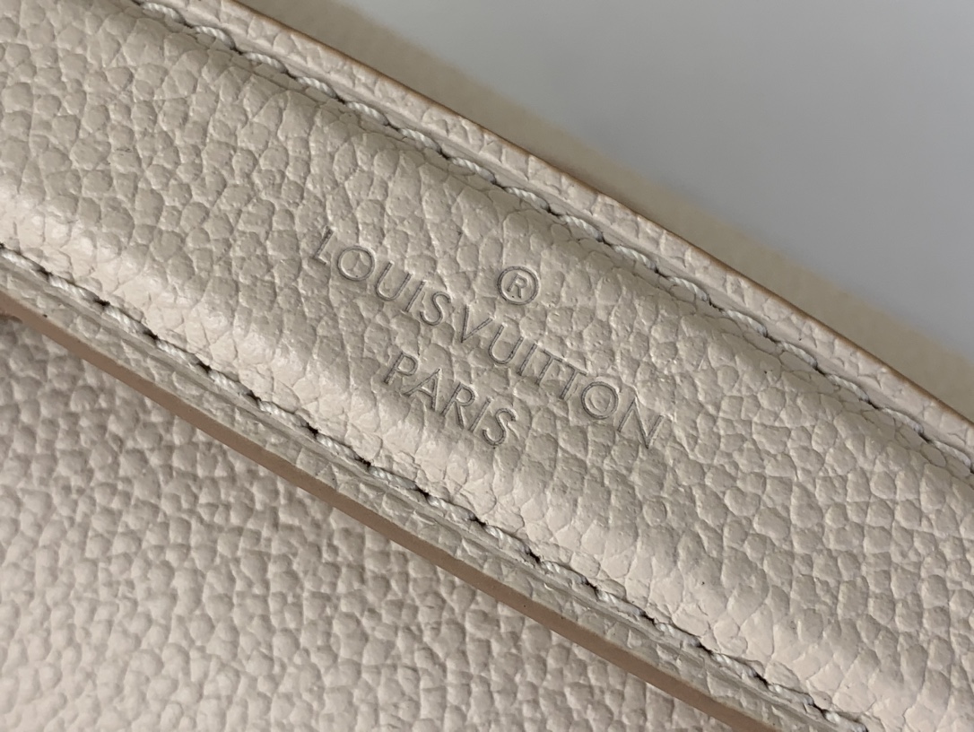 Bolso Pochette Métis Louis Vuitton - Imagen 5