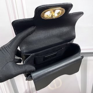 Bolso mini Dior Jolie Top Handle DIOR - Imagen 10