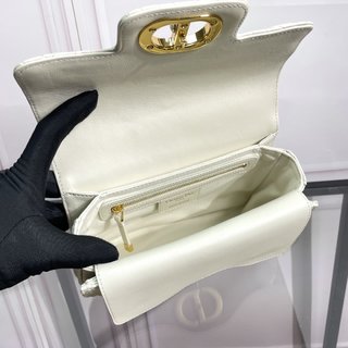 Bolso Dior Jolie Top Handle DIOR - Imagen 9