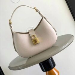 Bolso de hombro Low Key LOUIS VUITTON