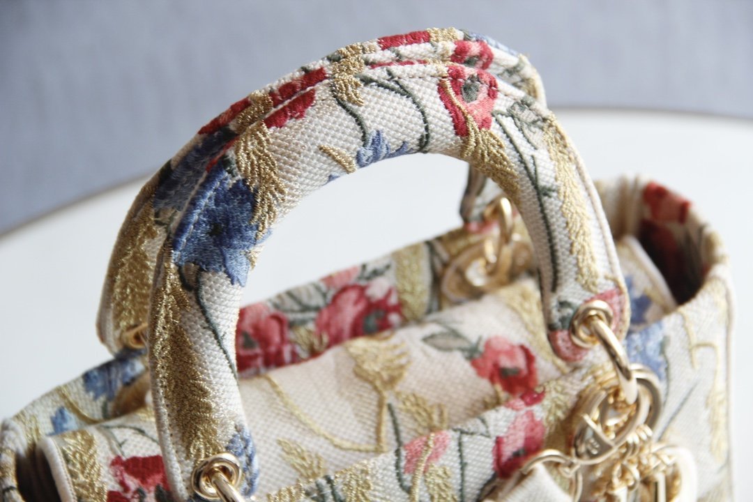 BOLSO MEDIANO LADY D-LITE DIOR - Imagen 9