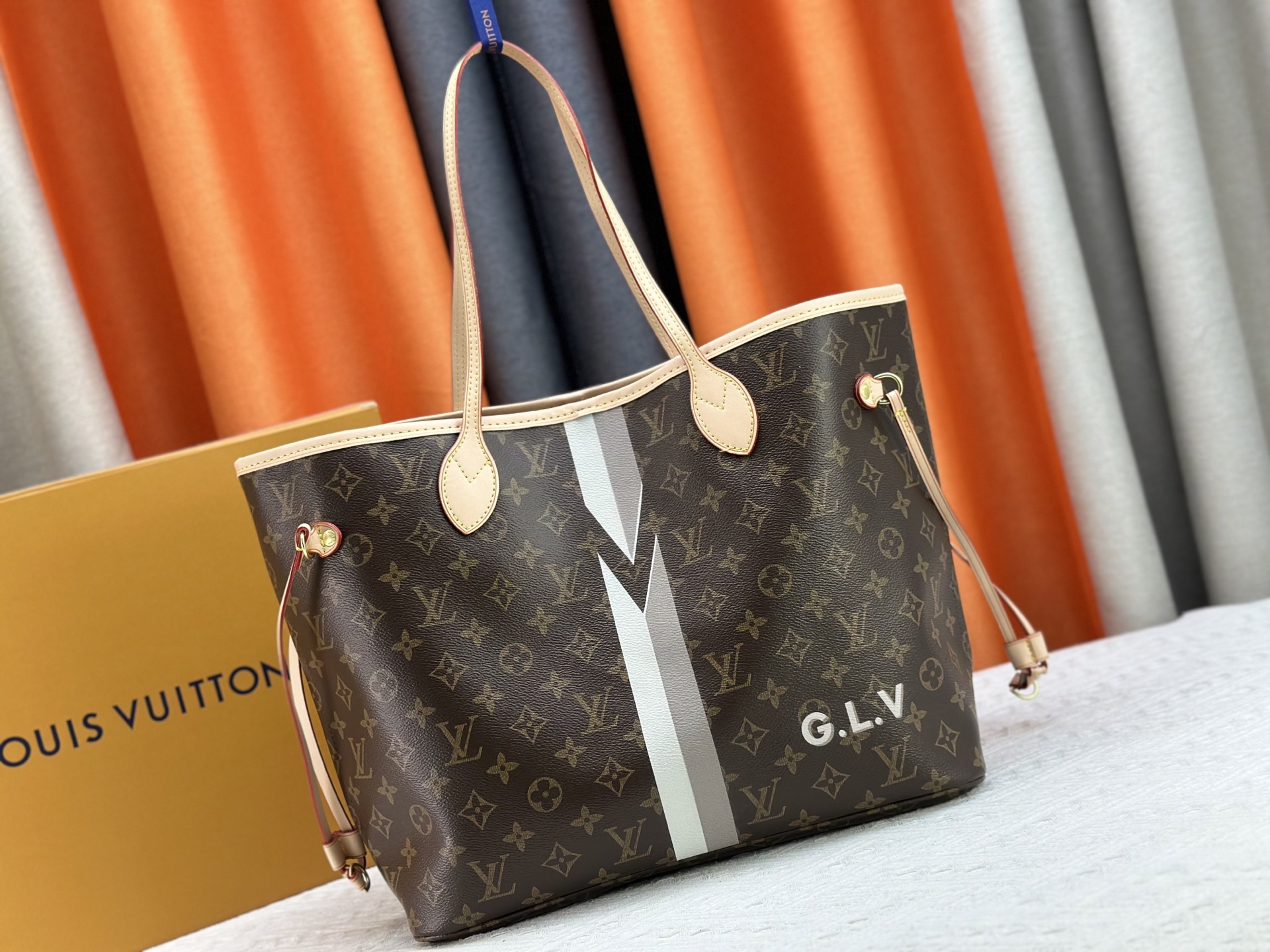 Bolso Neverfull MM Louis Vuitton - Imagen 2