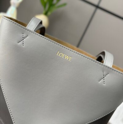 Bolso Puzzle Fold tote mediano Loewe - Imagen 4